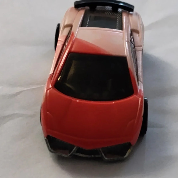 Color chng Lamborghini hotwheels - Picture 3 of 7